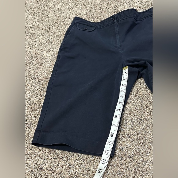 💙 Girlfriend Chino Shorts - Navy Blue (Size 10) - Picture 4 of 11